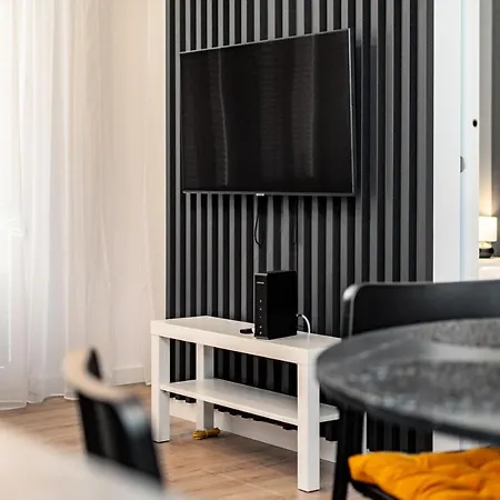 Darwina 3a By Homeprime Apartman